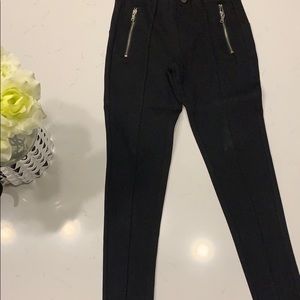 Leggings with skinny ankle